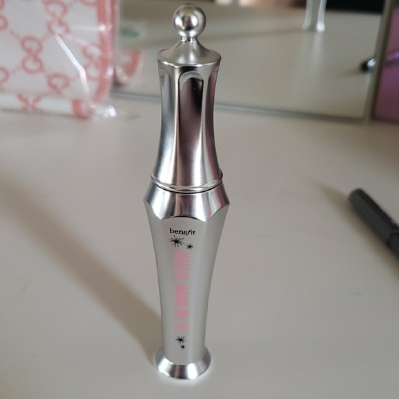 Benefit Clear Brow Volumizing Gel - Picture 1 of 4